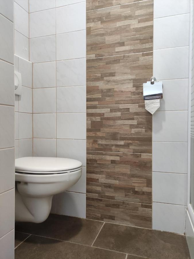 Szilas Park Motel Nagytarcsa Экстерьер фото