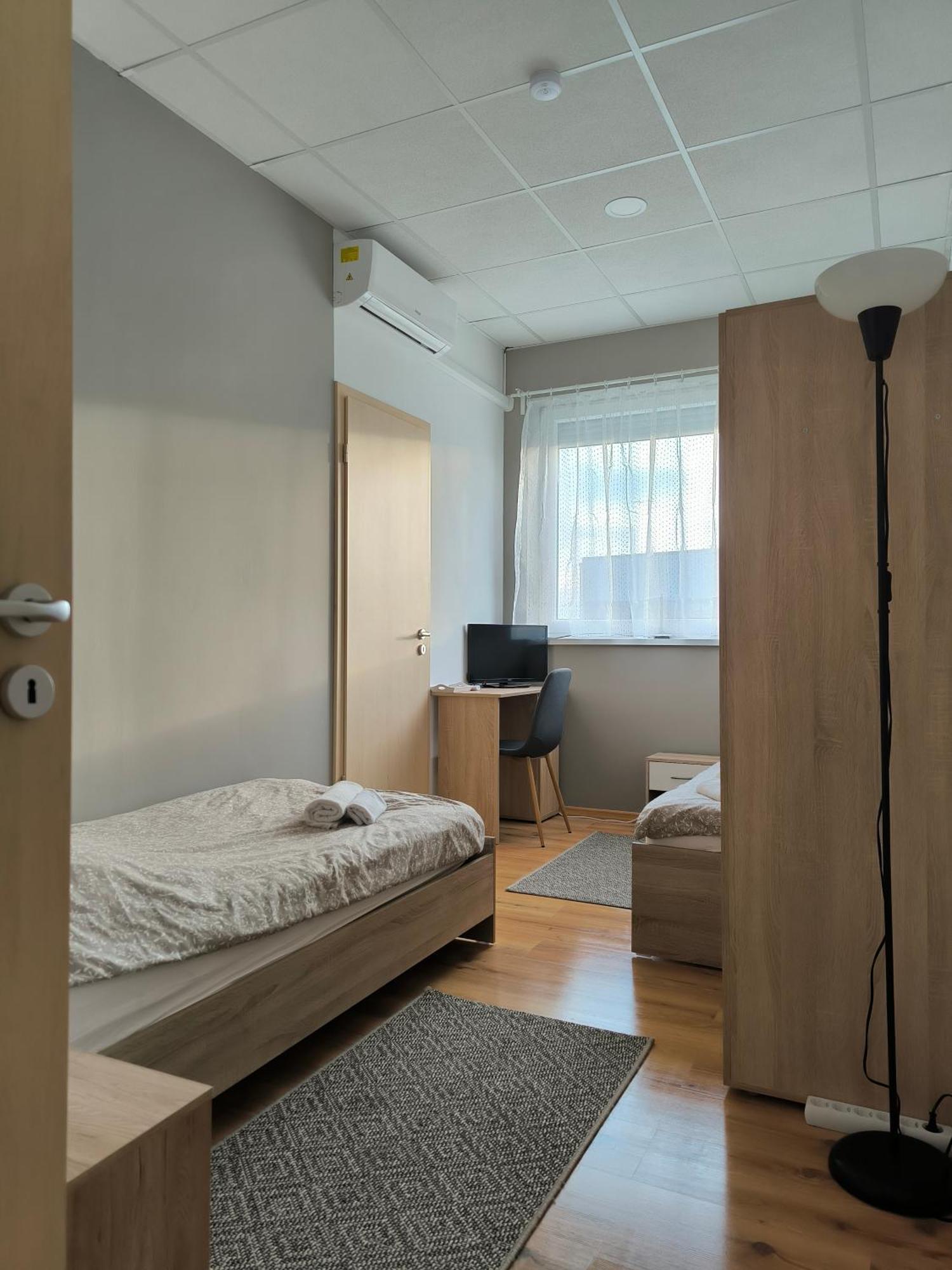 Szilas Park Motel Nagytarcsa Экстерьер фото